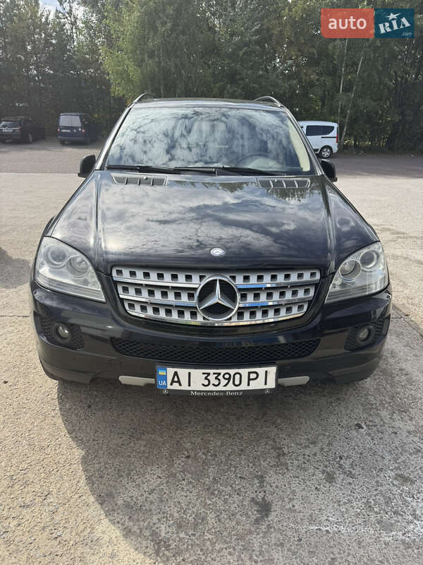 Mercedes-Benz M-Class 2008