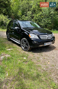 Внедорожник / Кроссовер Mercedes-Benz M-Class 2008 в 