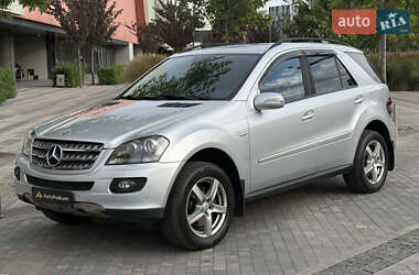 Внедорожник / Кроссовер Mercedes-Benz M-Class 2008 в Киеве