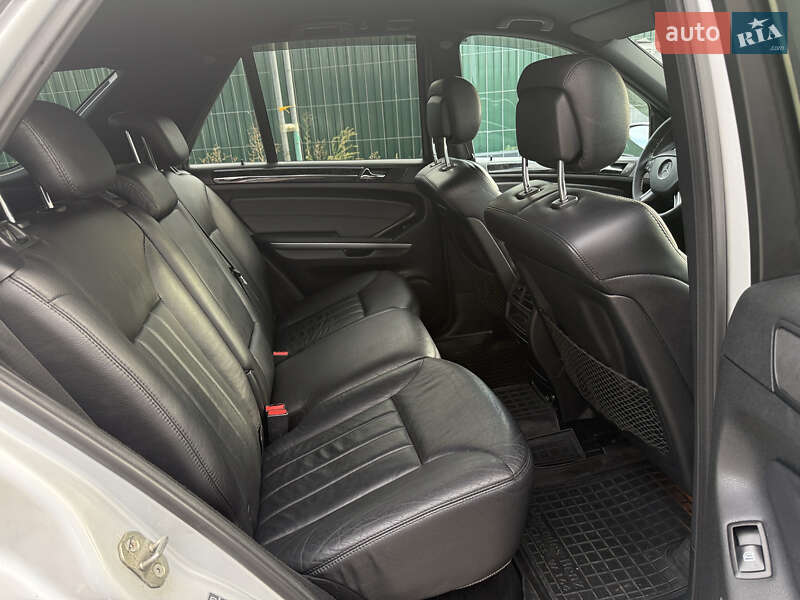 Внедорожник / Кроссовер Mercedes-Benz M-Class 2008 в Киеве