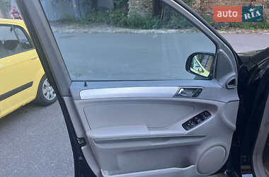 Внедорожник / Кроссовер Mercedes-Benz M-Class 2007 в 
