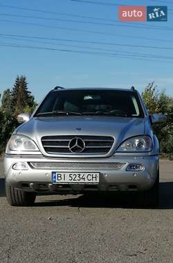 Внедорожник / Кроссовер Mercedes-Benz M-Class 2003 в 