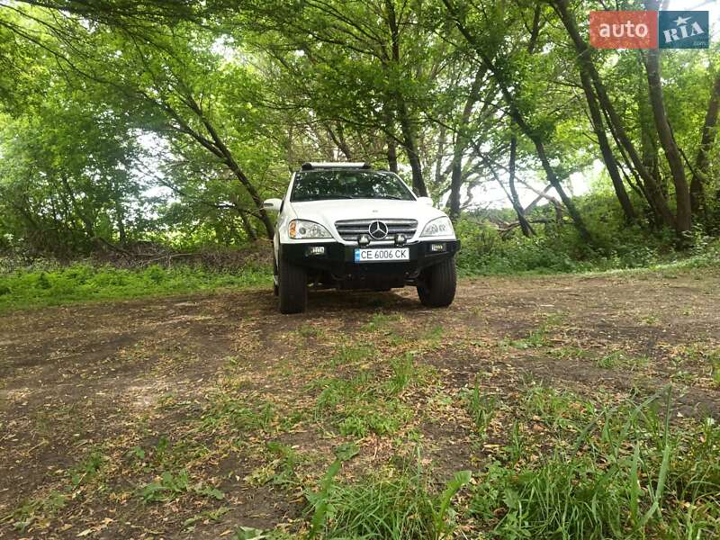 Позашляховик / Кросовер Mercedes-Benz M-Class 2002 в Чернівцях