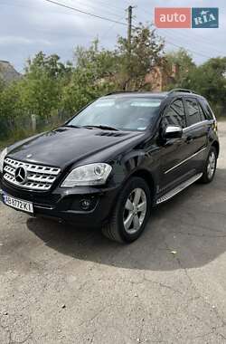 Mercedes-Benz M-Class 2010