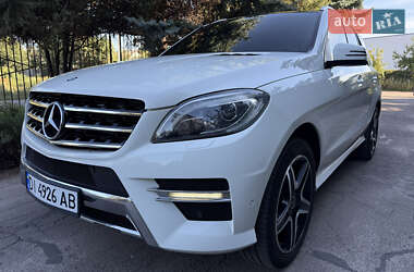 Позашляховик / Кросовер Mercedes-Benz M-Class 2012 в 