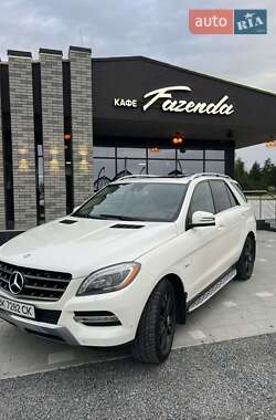 Внедорожник / Кроссовер Mercedes-Benz M-Class 2012 в 