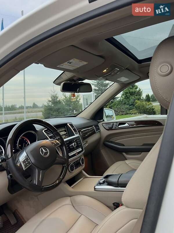 Внедорожник / Кроссовер Mercedes-Benz M-Class 2012 в Рокитном фото 15 Внедорожник / Кроссовер Mercedes-Benz M-Class 2012 в Рокитном