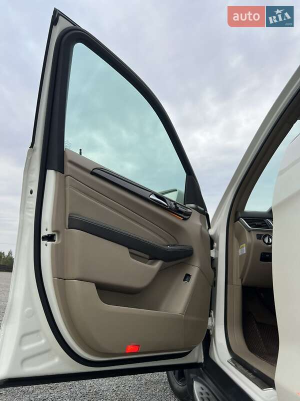 Внедорожник / Кроссовер Mercedes-Benz M-Class 2012 в Рокитном фото 19 Внедорожник / Кроссовер Mercedes-Benz M-Class 2012 в Рокитном