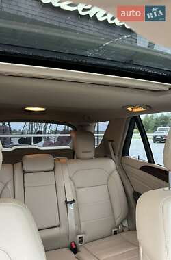 Внедорожник / Кроссовер Mercedes-Benz M-Class 2012 в 