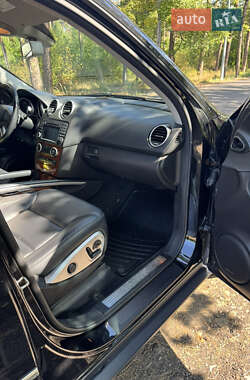Внедорожник / Кроссовер Mercedes-Benz M-Class 2008 в 