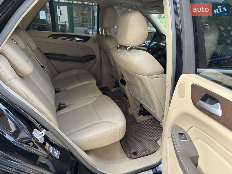 Позашляховик / Кросовер Mercedes-Benz M-Class 2014 в Львові фото 26 Позашляховик / Кросовер Mercedes-Benz M-Class 2014 в Львові