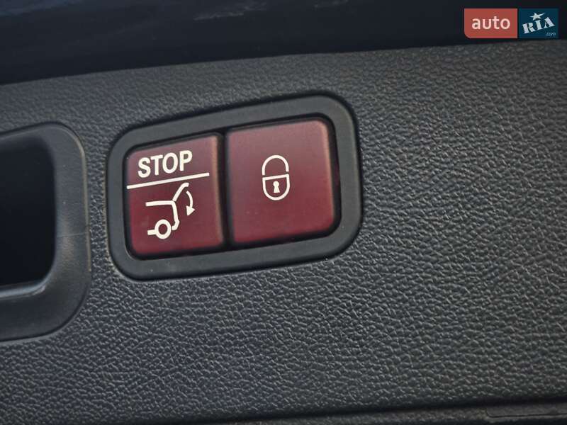 Позашляховик / Кросовер Mercedes-Benz M-Class 2010 в Первомайську