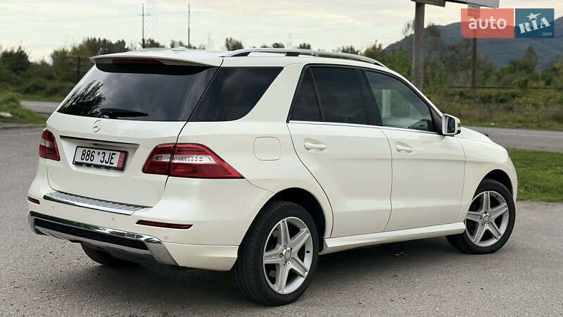 Внедорожник / Кроссовер Mercedes-Benz M-Class 2012 в Хусте