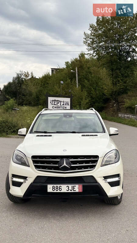 Внедорожник / Кроссовер Mercedes-Benz M-Class 2012 в Хусте