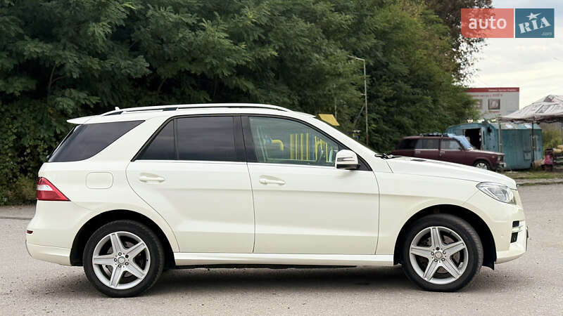 Внедорожник / Кроссовер Mercedes-Benz M-Class 2012 в Хусте