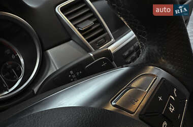 Внедорожник / Кроссовер Mercedes-Benz M-Class 2012 в 