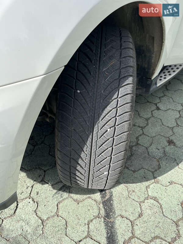 Внедорожник / Кроссовер Mercedes-Benz M-Class 2011 в Дубно
