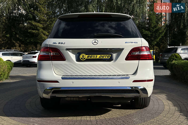 Внедорожник / Кроссовер Mercedes-Benz M-Class 2013 в Львове