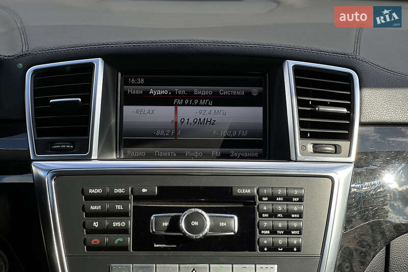 Внедорожник / Кроссовер Mercedes-Benz M-Class 2013 в Львове