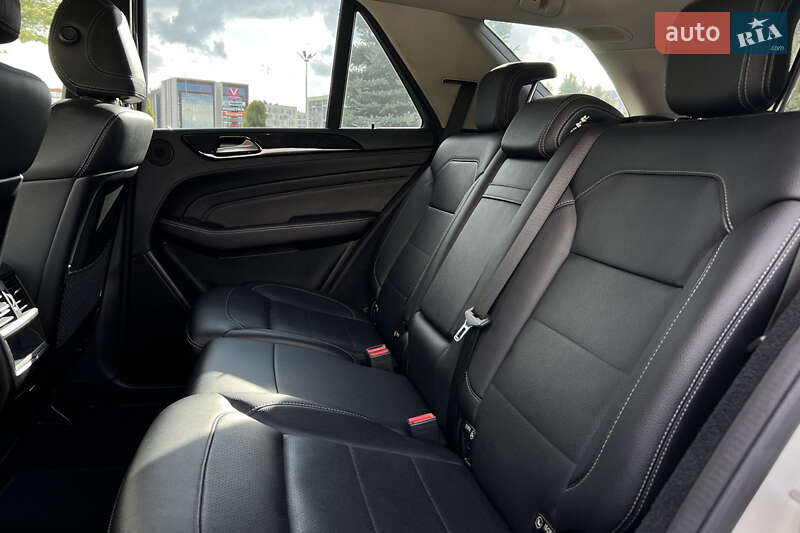 Внедорожник / Кроссовер Mercedes-Benz M-Class 2013 в Львове