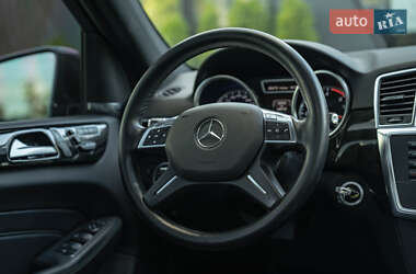 Внедорожник / Кроссовер Mercedes-Benz M-Class 2013 в 