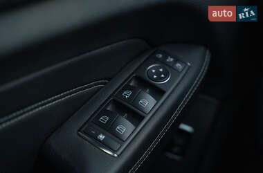 Внедорожник / Кроссовер Mercedes-Benz M-Class 2013 в 
