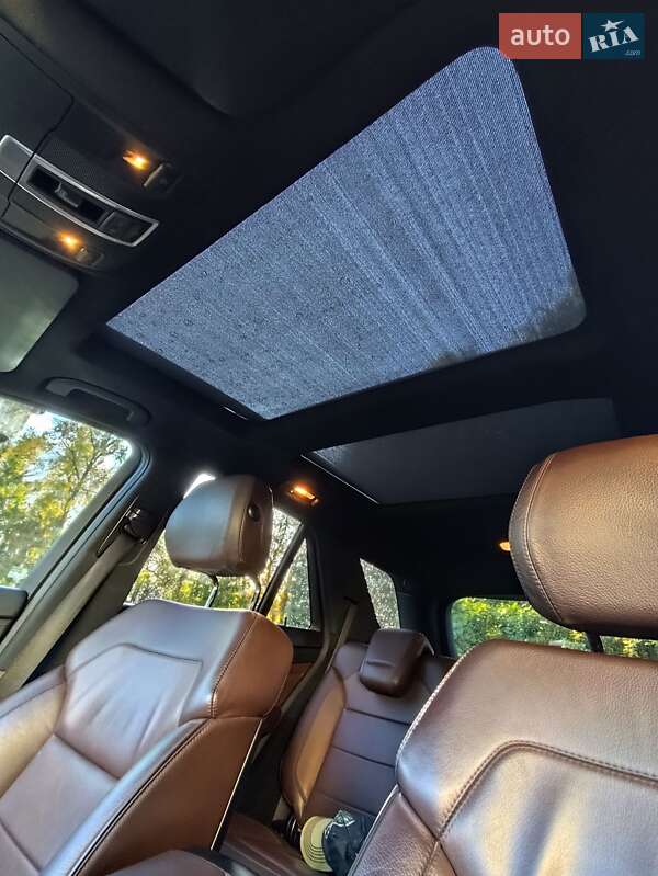 Внедорожник / Кроссовер Mercedes-Benz M-Class 2013 в Киеве