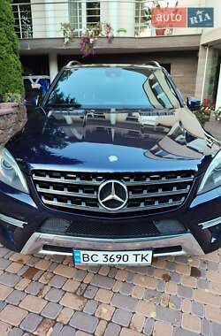 Mercedes-Benz M-Class 2013