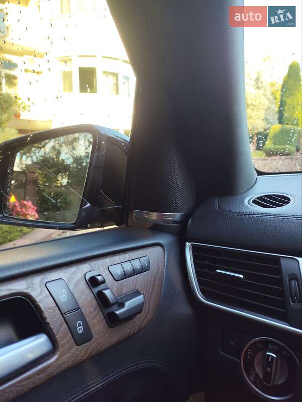 Внедорожник / Кроссовер Mercedes-Benz M-Class 2013 в Киеве