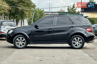 Позашляховик / Кросовер Mercedes-Benz M-Class 2007 в 