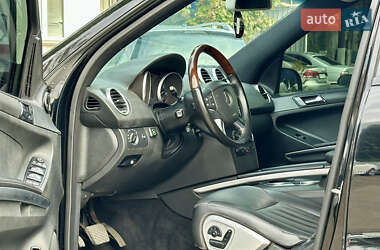 Позашляховик / Кросовер Mercedes-Benz M-Class 2007 в 