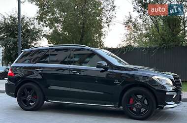 Внедорожник / Кроссовер Mercedes-Benz M-Class 2012 в 