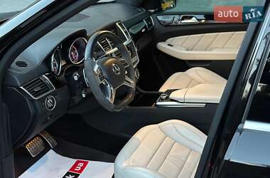 Внедорожник / Кроссовер Mercedes-Benz M-Class 2012 в 