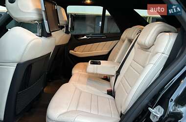 Внедорожник / Кроссовер Mercedes-Benz M-Class 2012 в 
