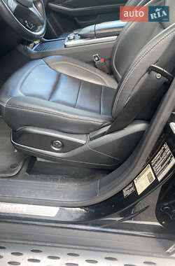 Позашляховик / Кросовер Mercedes-Benz M-Class 2012 в 