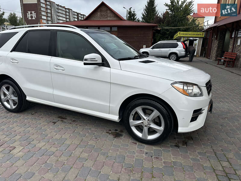 Позашляховик / Кросовер Mercedes-Benz M-Class 2015 в Тернополі