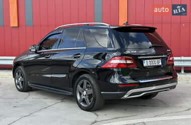 Внедорожник / Кроссовер Mercedes-Benz M-Class 2013 в 