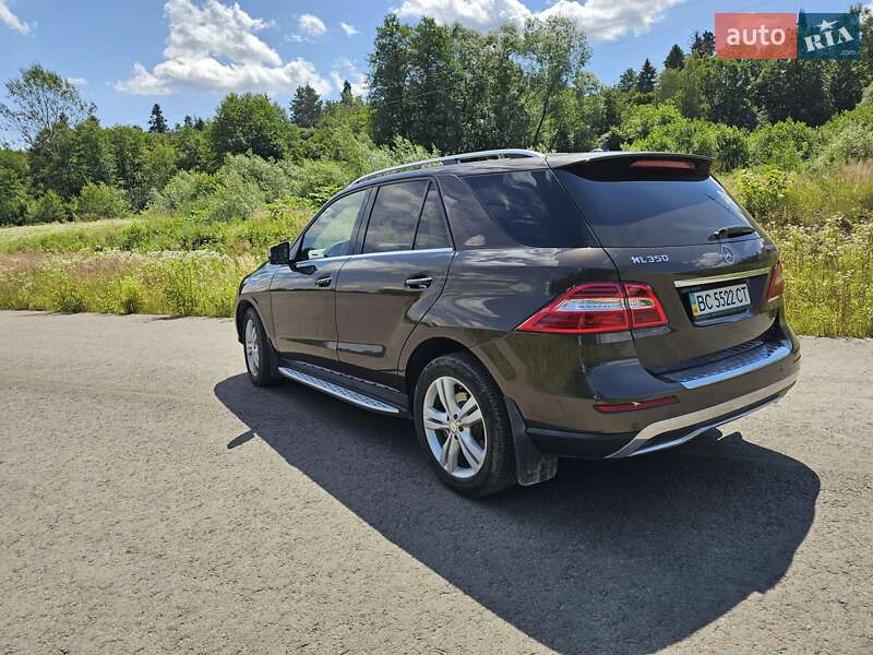 Внедорожник / Кроссовер Mercedes-Benz M-Class 2013 в Трускавце фото 6 Внедорожник / Кроссовер Mercedes-Benz M-Class 2013 в Трускавце