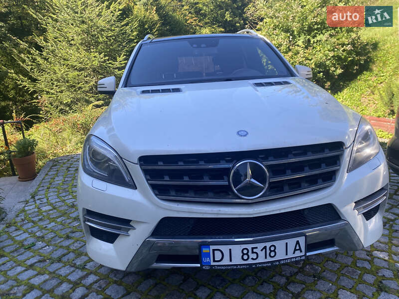 Позашляховик / Кросовер Mercedes-Benz M-Class 2013 в Вінниці