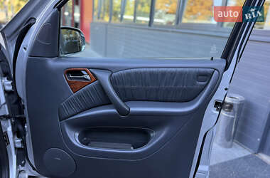 Внедорожник / Кроссовер Mercedes-Benz M-Class 2001 в 