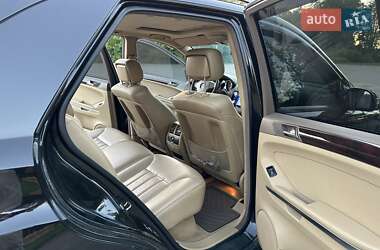 Внедорожник / Кроссовер Mercedes-Benz M-Class 2006 в 