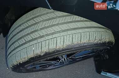 Позашляховик / Кросовер Mercedes-Benz M-Class 2014 в 