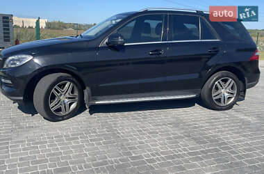 Внедорожник / Кроссовер Mercedes-Benz M-Class 2013 в 