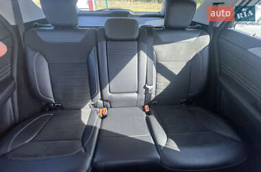 Внедорожник / Кроссовер Mercedes-Benz M-Class 2013 в 