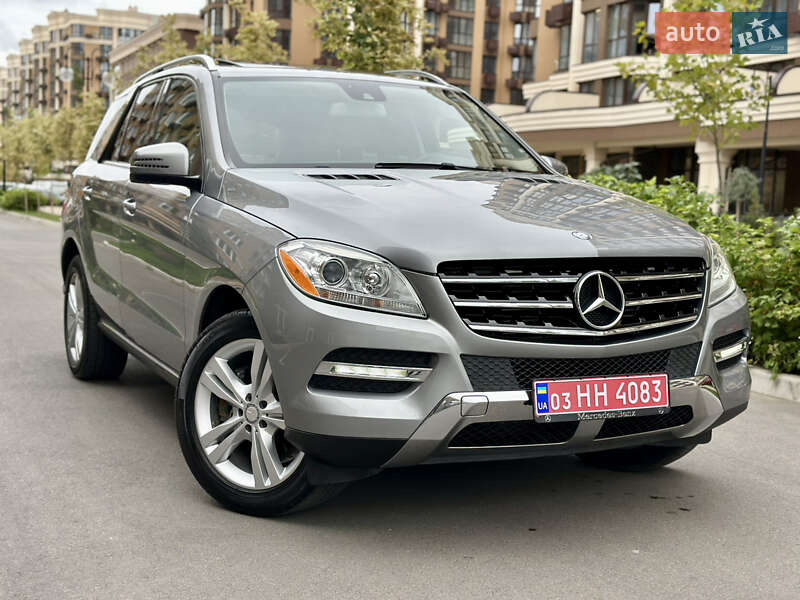 Внедорожник / Кроссовер Mercedes-Benz M-Class 2014 в Киеве