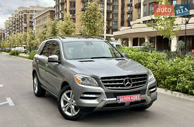Внедорожник / Кроссовер Mercedes-Benz M-Class 2014 в 