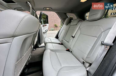 Внедорожник / Кроссовер Mercedes-Benz M-Class 2014 в 