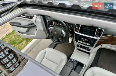 Внедорожник / Кроссовер Mercedes-Benz M-Class 2014 в 