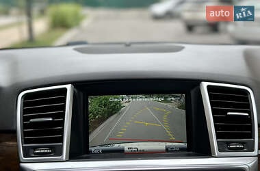 Внедорожник / Кроссовер Mercedes-Benz M-Class 2014 в 