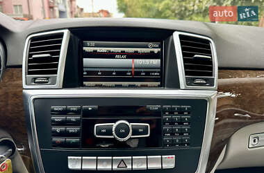 Внедорожник / Кроссовер Mercedes-Benz M-Class 2014 в 